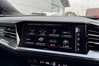 Audi Q4 S Line
