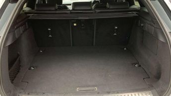 Land Rover Range Rover Velar Dynamic SE