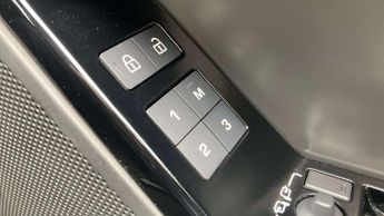 Land Rover Range Rover Velar Dynamic SE