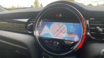 MINI Hatchback Cooper S Level 2