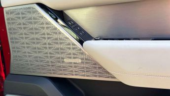 Land Rover Range Rover Velar R-Dynamic HSE