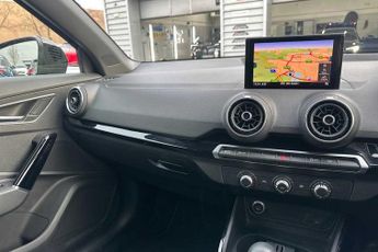 Audi Q2 Black Edition