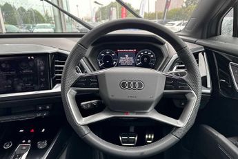 Audi Q4 S Line