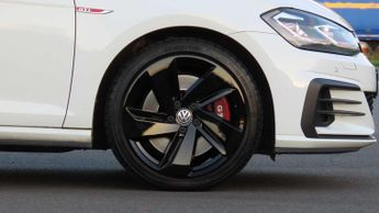 Volkswagen Golf GTI Performance