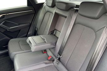 Audi Q3 S Line