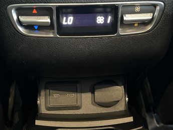 Mercedes-Benz GLC AMG Line