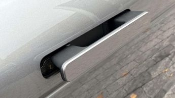 Land Rover Range Rover Evoque R-Dynamic S