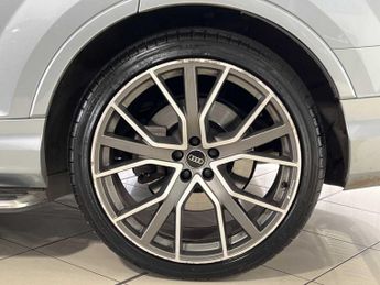 Audi Q7 Vorsprung