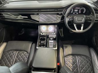 Audi Q7 Vorsprung