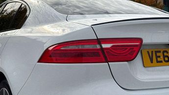 Jaguar XE R-Sport