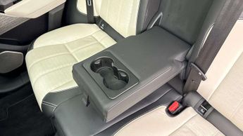 Land Rover Range Rover Velar R-Dynamic HSE