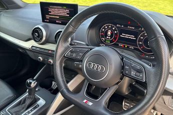 Audi Q2 Black Edition