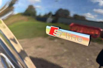 Audi Q2 Black Edition