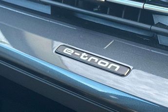 Audi Q4 Black Edition