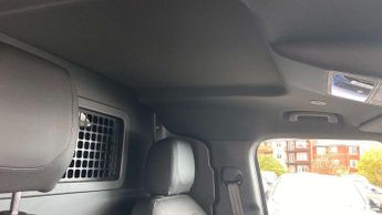 Land Rover Defender 110 Diesel SE