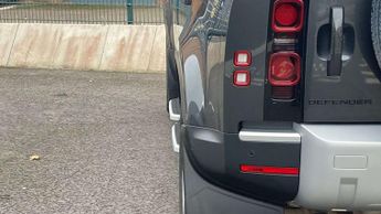 Land Rover Defender 110 Diesel SE