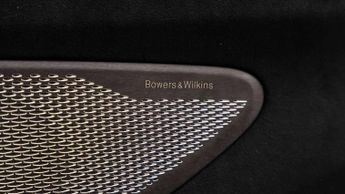 Aston Martin Vantage 