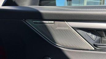 Jaguar F-PACE R-Dynamic SE Black