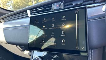 Jaguar F-PACE R-Dynamic SE Black