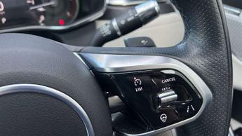 Jaguar F-PACE R-Dynamic Black