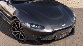Aston Martin Vantage 