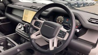 Land Rover Defender X-Dynamic HSE