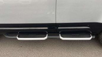 Land Rover Defender X-Dynamic SE