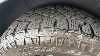 Land Rover Defender X-Dynamic SE