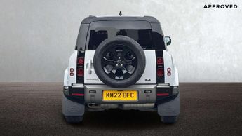 Land Rover Defender X-Dynamic SE