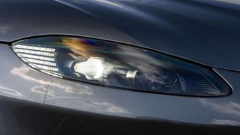 Aston Martin Vantage 