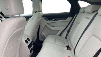 Jaguar F-PACE S