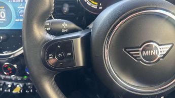 MINI Hatchback Cooper S Level 2
