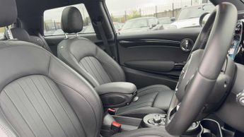 MINI Hatchback Cooper S Level 3
