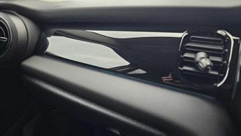 MINI Hatchback Cooper Classic