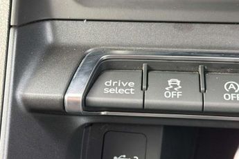 Audi Q3 Black Edition