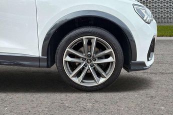 Audi Q3 Black Edition