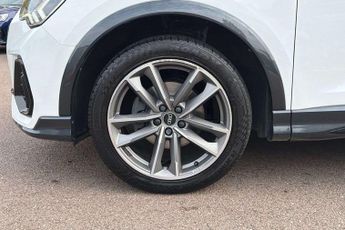 Audi Q3 Black Edition