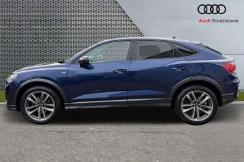 Audi Q3 Black Edition