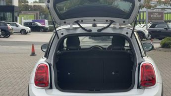 MINI Hatchback Cooper S Level 3