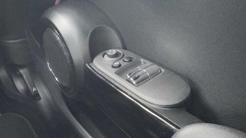 MINI Hatchback Cooper S Level 3