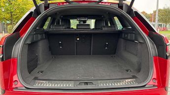 Land Rover Range Rover Velar R-Dynamic HSE