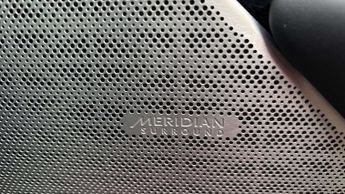 Land Rover Range Rover Velar R-Dynamic HSE