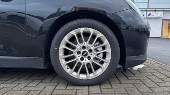 MINI Cooper SE Exclusive