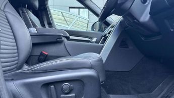 Land Rover Discovery Diesel R-Dynamic SE