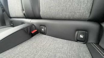 MINI Hatchback Cooper S Level 2