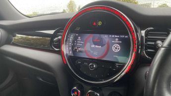 MINI Hatchback Cooper S Level 2