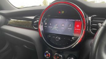 MINI Hatchback Cooper S Level 2