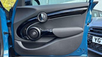 MINI Hatchback Cooper Classic