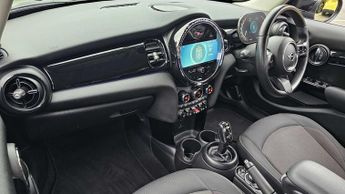 MINI Hatchback Cooper Classic