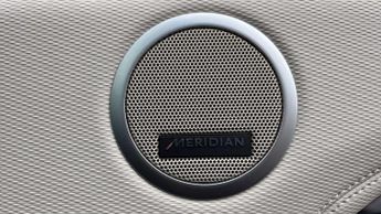 Land Rover Discovery Dynamic SE